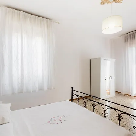 度假居 Paco House 阿沃拉